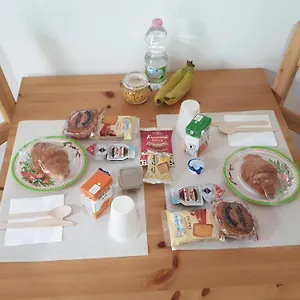 https://villa-noemi-bedbreakfast.it-tuscanyhotel.com